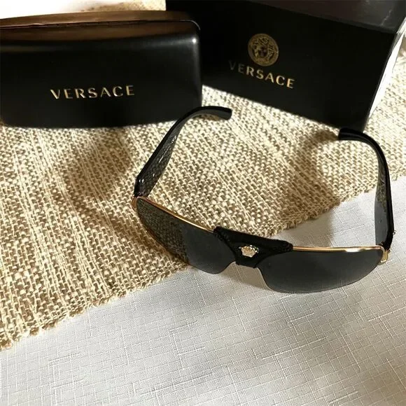 Versace | Accessories | Versace Ve227q Nwt Unisex Sunglasses  display picture 1
